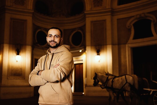 1.5 Hour Cinematic Style Portrait Photoshoot and Tour in Vienna - Ending near Vienna City Hall