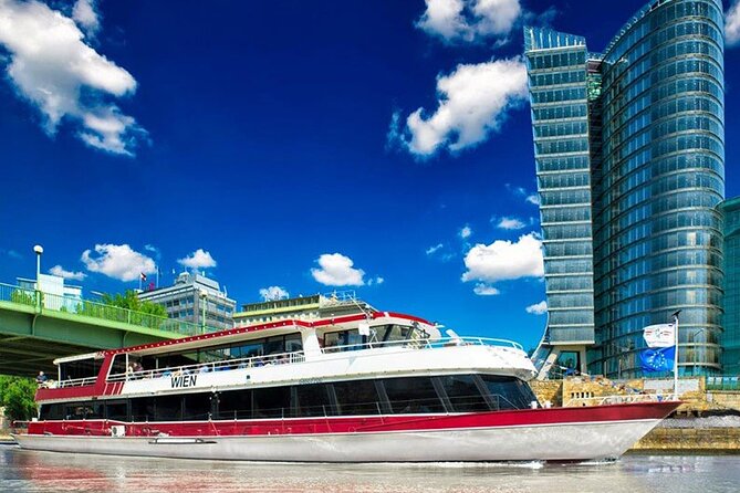 24-hour Hop-On Hop-Off with Ferris Wheel and River Cruise - Route Two: Schönbrunn and the Belvedere