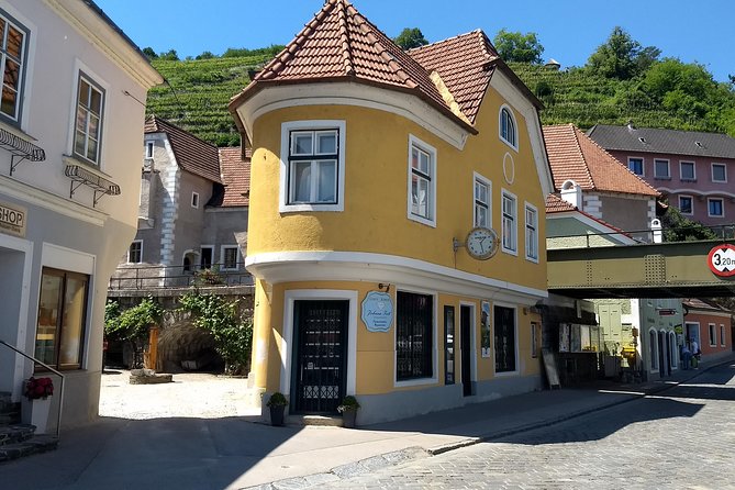 3-Hour Private Hiking Tour to historic places around Spitz in Wachau Valley - Weather, boots, and the real level of effort