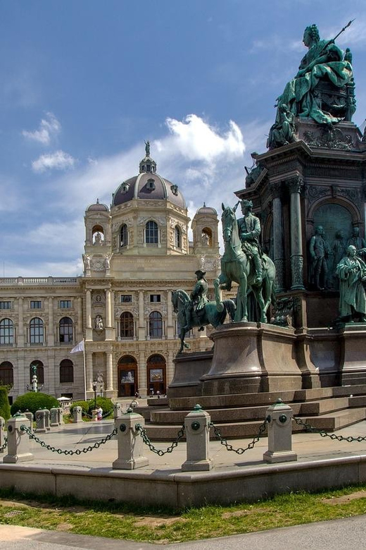 3 hour private tour in Vienna by private car - Starting at Karlsplatz and the southern Ringstrasse
