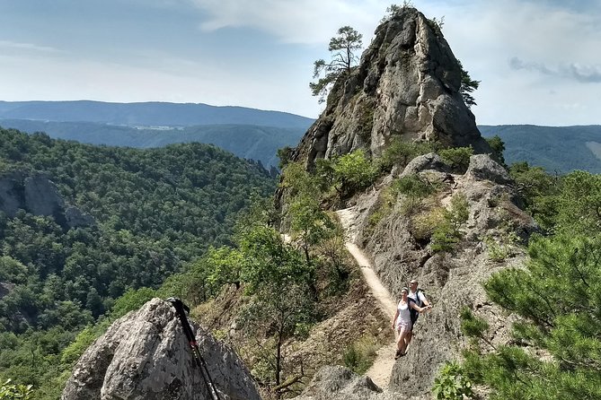4-Hour Private Alpine Hiking Tour 'In the footsteps of king Lionheart' - Weather changes the experience