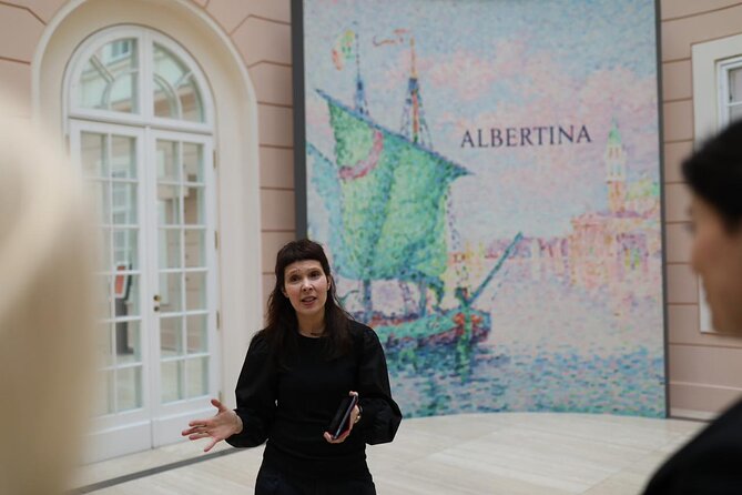Albertina Art Museum: Private Tour of Masterpieces | Tickets incl - Meeting at Albertinaplatz