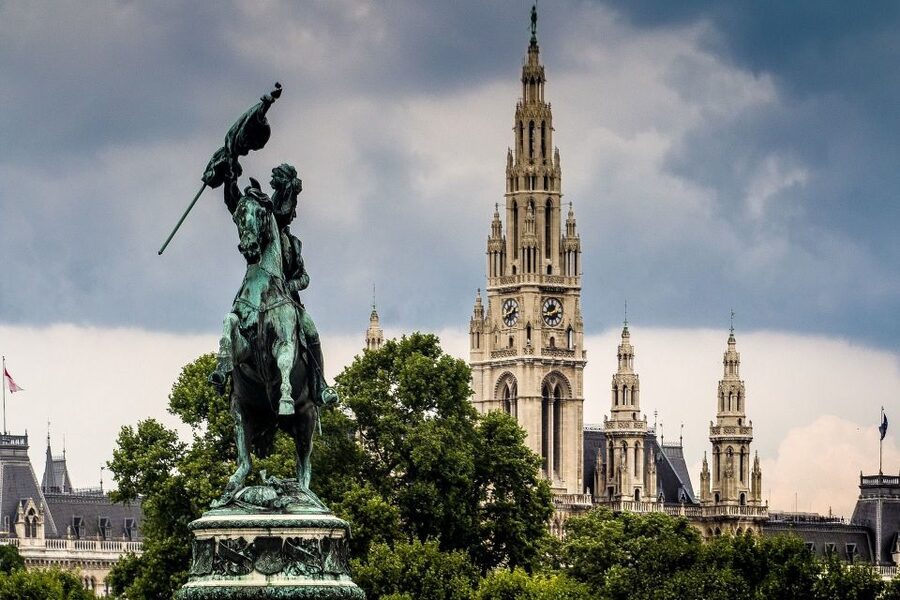 An Introduction to Vienna Walking Tour - Ringstrasse, palaces, and the city’s grand 19th-century plan