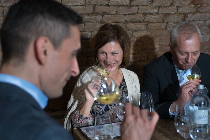 Austrian Wine Tasting - Meeting Stylianos in Vienna’s second district