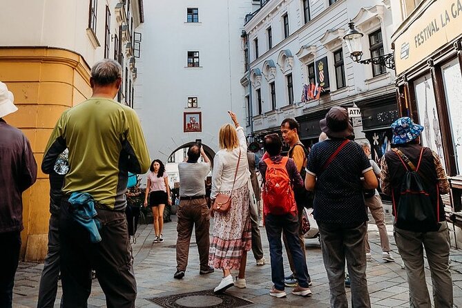 Beer Lovers’ Day Trip: Vienna to Bratislava - The 9:50 bus from Vienna
