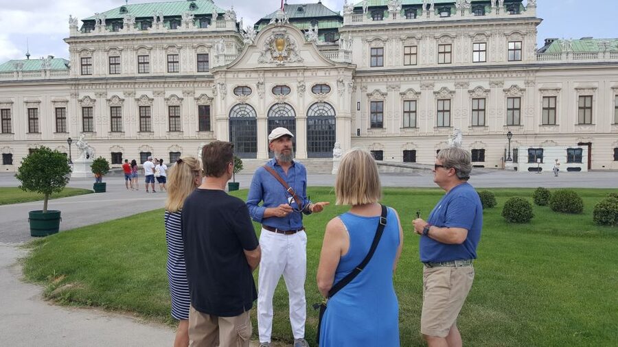 Belvedere Palace & Museum Tour - Meeting the guide at the Belvedere ticket office