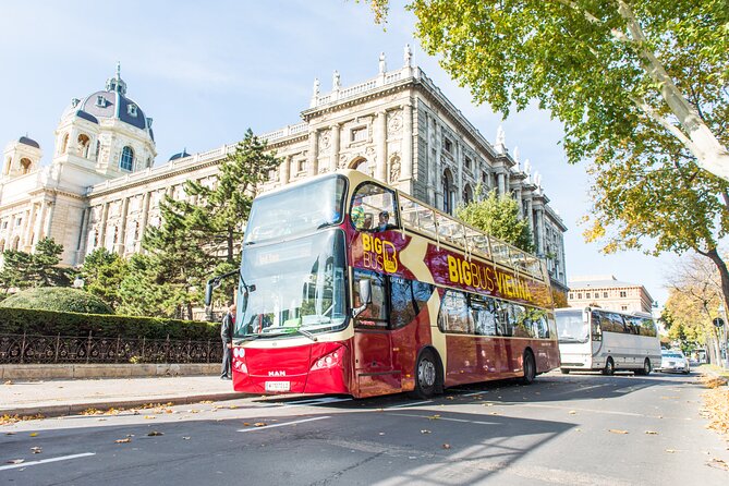 Best of Vienna Pass: Schönbrunn, Belvedere, Big Bus & Cruise - Schönbrunn Palace and its 40-room Grand Tour