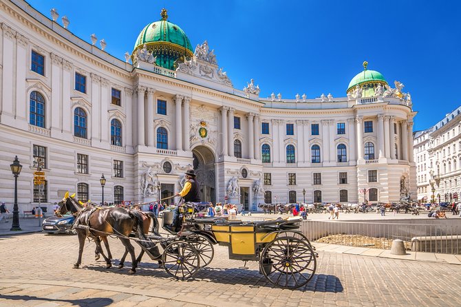 Bicycle tour - Vienna Complete - Karlsplatz and Schwarzenbergplatz