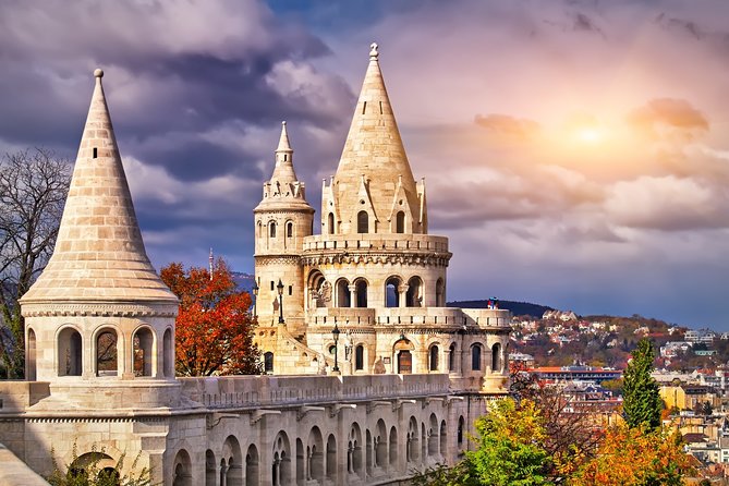 Budapest Small-Group Day Trip from Vienna - St. Stephen’s Basilica and the Pest side