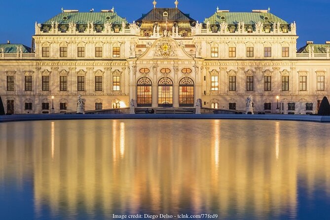 Christmas at Belvedere: 3hr Private Tour of Upper Palace & Market - Should You Book It?