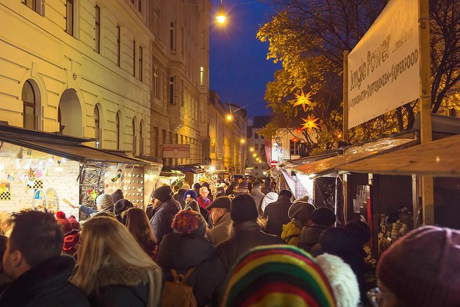 Christmas Market Vienna Tour - How much walking and waiting should you expect?