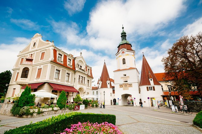Danube Valley Day Trip from Vienna - The guide can shape the entire day