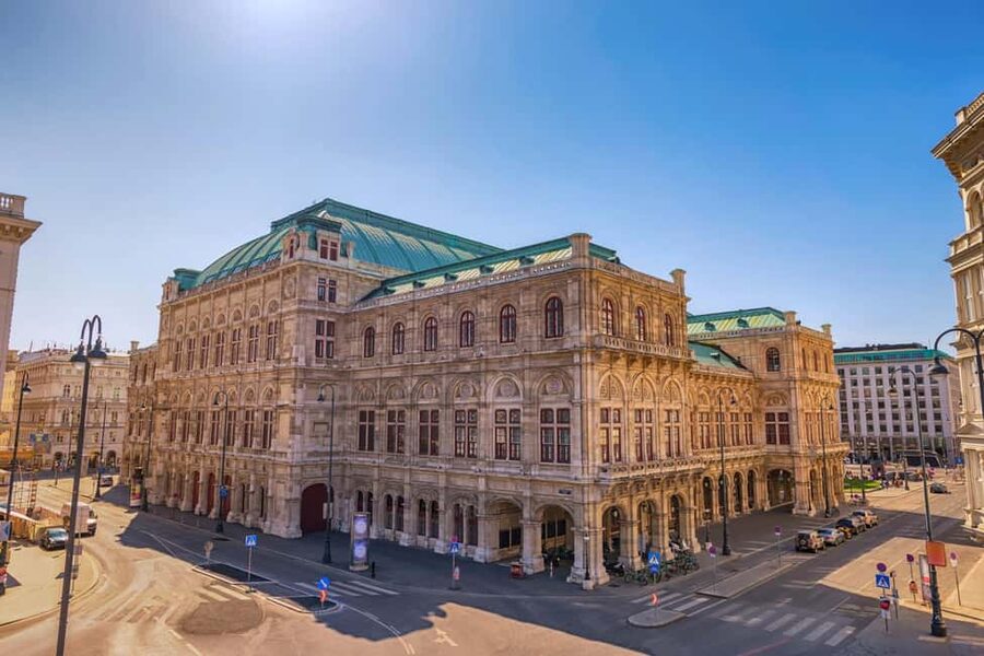 Discover 10 Things To Do in Vienna - Ultimate Walking Tour - Ankeruhr and Vienna’s playful side