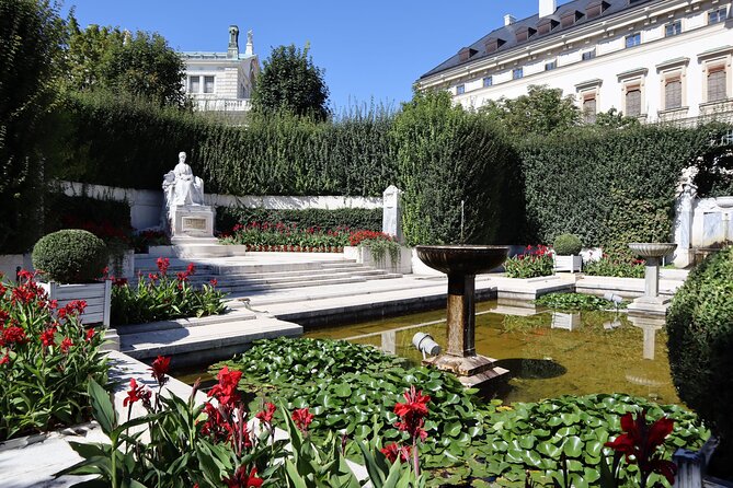 Empress Sisi - The Lady Di of Vienna - How much value do you get for $42.06?