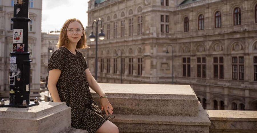 Exclusive Vienna Photography Session and City tour - The Opera, Albertina, and Hofburg