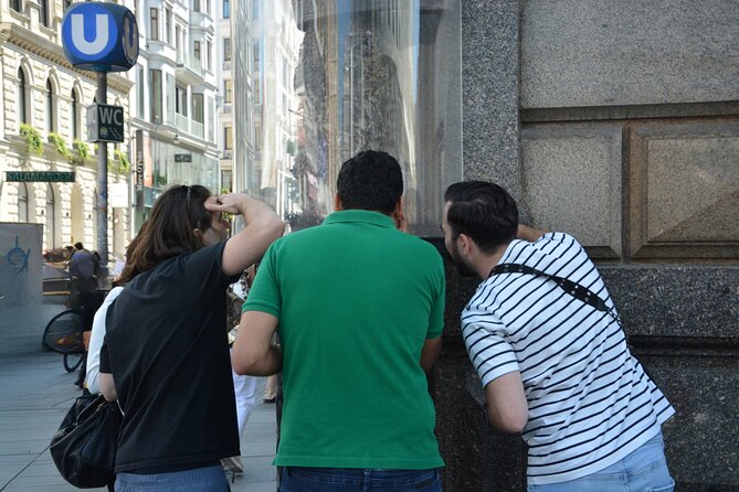 Explore the Hidden Gems of Vienna with CityRiddler - The Anker Clock and its moving figures