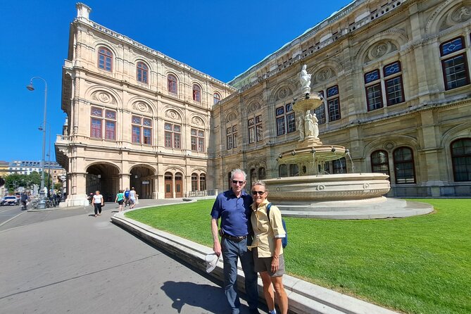 Fall in Love with Vienna Tour- the best of Vienna on foot! - Coffeehouses and Beethoven’s Vienna
