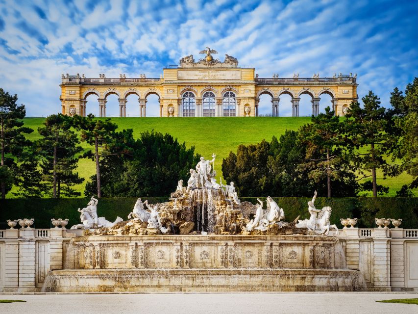 Family Tour Schonbrunn Children Museum Vienna with Transport - Seasonal extras around Schönbrunn