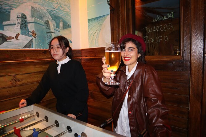 Friday Night Pub Crawl for Professionals in Vienna, Austria - Who will enjoy this Vienna pub crawl