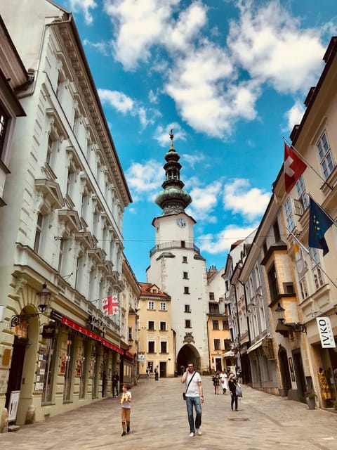 From Vienna: Bratislava City Highlights Trip - Why Bratislava works as a day trip from Vienna