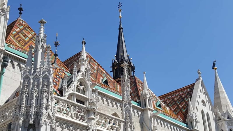 From Vienna: Budapest Group Day Trip - Citadella and the first Budapest views