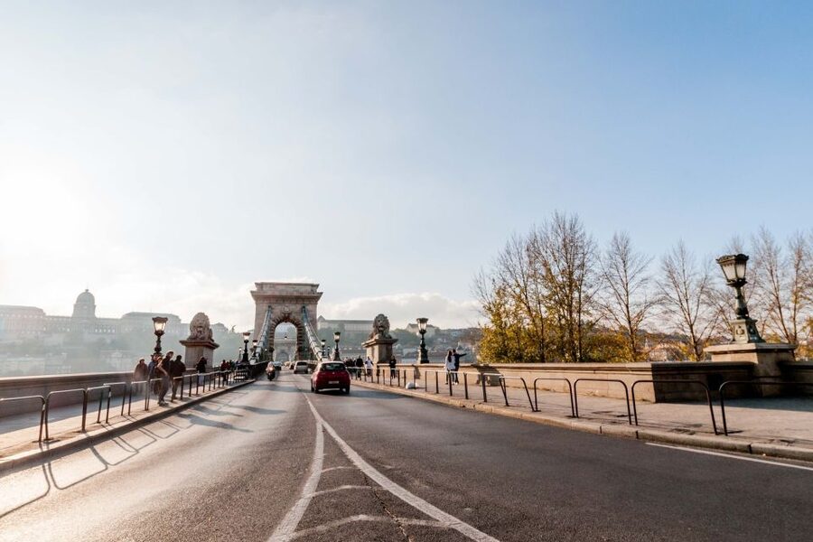From Vienna: Guided Day Trip to Budapest - The long ride from Vienna to Budapest