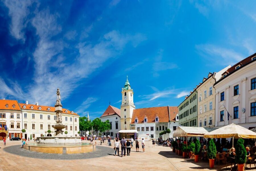 From Vienna: Guided Tour to Bratislava with Speed Boat Ride - Should you book this Bratislava day trip?