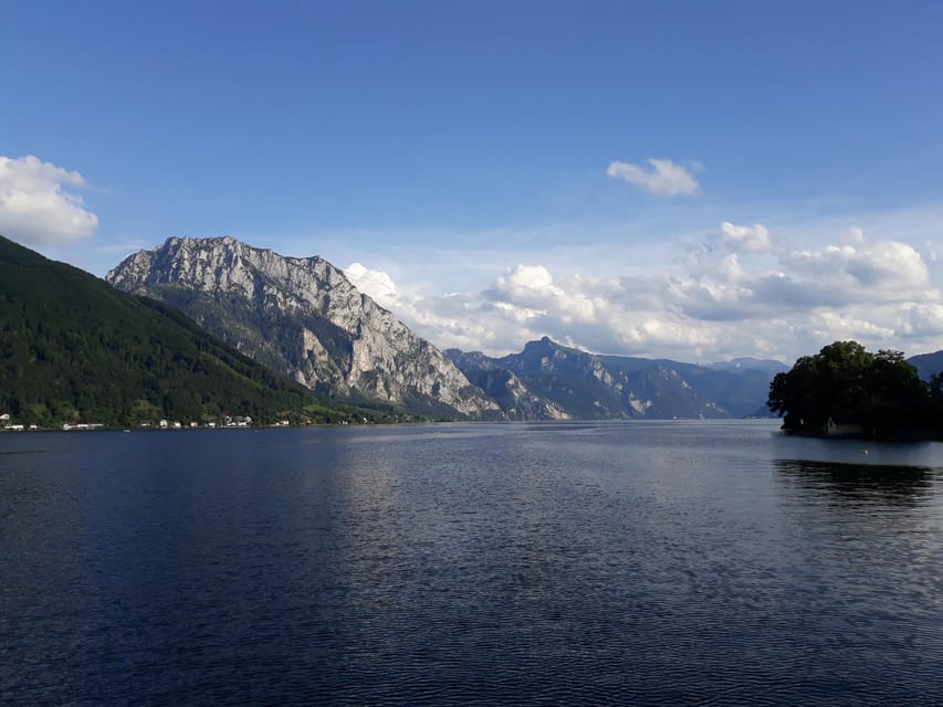 From Vienna: Hallstatt, Mountains & Alpine Lakes Day Trip - Choosing between lunch, the boat, and the Skywalk