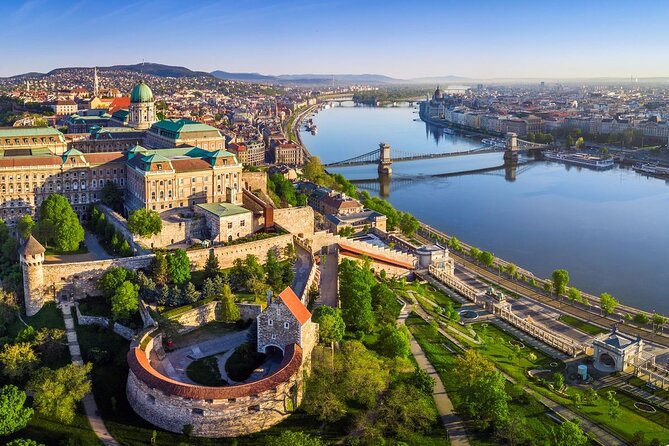 Full-Day Private Trip from Vienna to Budapest - Parliament, the Danube, and Chain Bridge