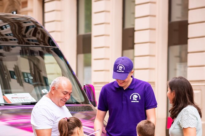 Future Bus Tours - Vienna's highlights bus tour with virtual reality - The State Opera finale and its virtual concert