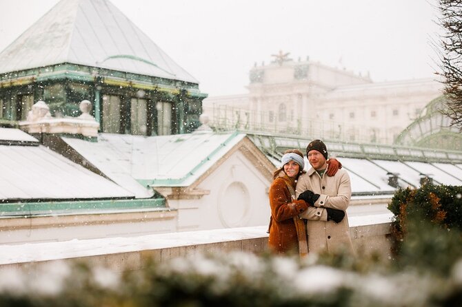 Guided Photoshoot Experience in Wien - Graben and Kohlmarkt for polished city portraits