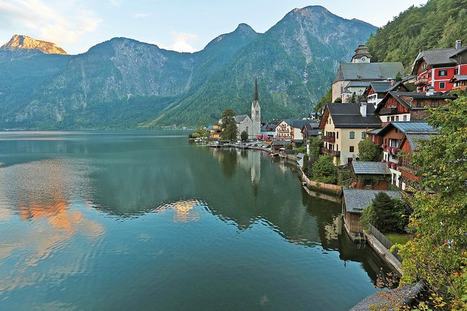 Hallstatt Guided Day Trip from Vienna With Boat Ride Option - Traunkirchen and the return journey