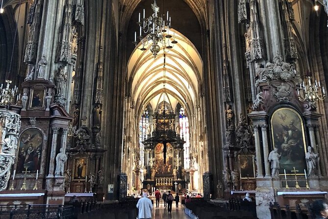 Introducing Vienna Walking Tour: The Capital of the Habsburgs - The monument that confronts war and fascism