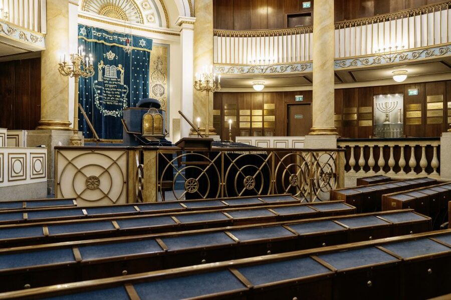Jewish Vienna: City Synagogue Guided Tour - What the $23 price buys you