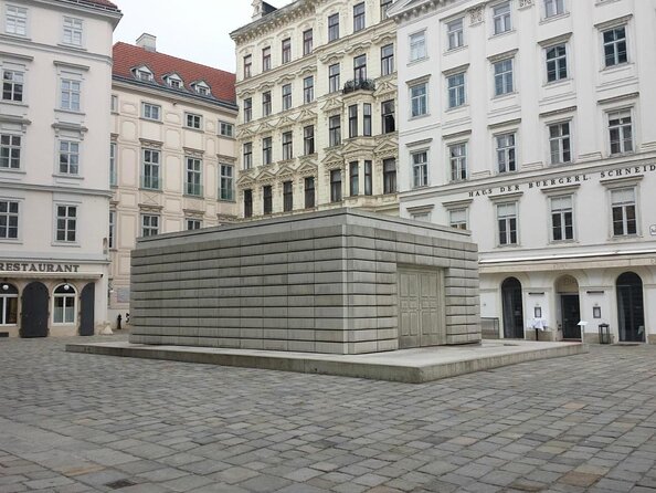 Jewish Vienna Walking Tour - Why Jewish Vienna needs more than a single memorial