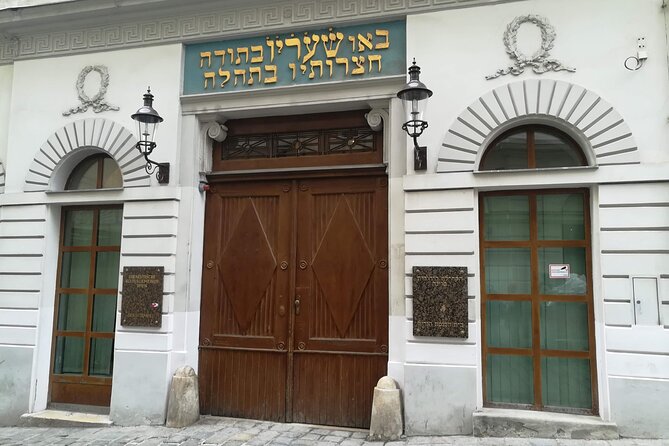 Jewish Vienna Walking Tour - Nestroyhof and Vienna’s Jewish cultural life