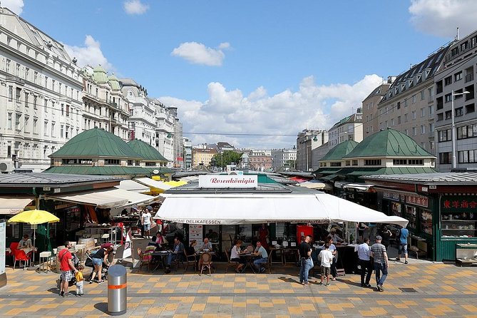 Naschmarkt Food Tour - What the guides add to the experience