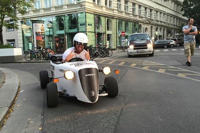 NEW: Hotrod Vienna Sausage Tour - Why Vienna looks different from a tiny hot rod
