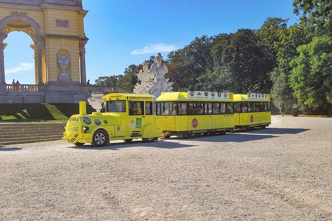 Panoramabahn Schoenbrunn - Small Gloriette and the Obelisk Fountain