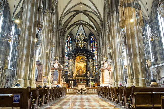 Private Bike Tour of Vienna Top Attractions & Nature - St. Stephen’s Cathedral and Stephansplatz