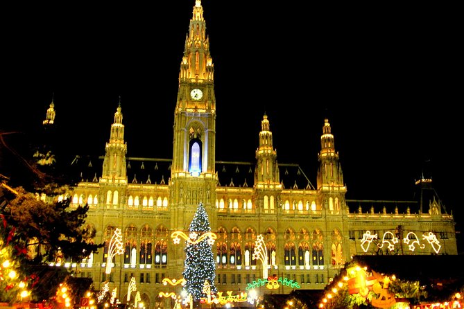 Private Christmas Markets Walking Tour Vienna - Why this route works for a first evening