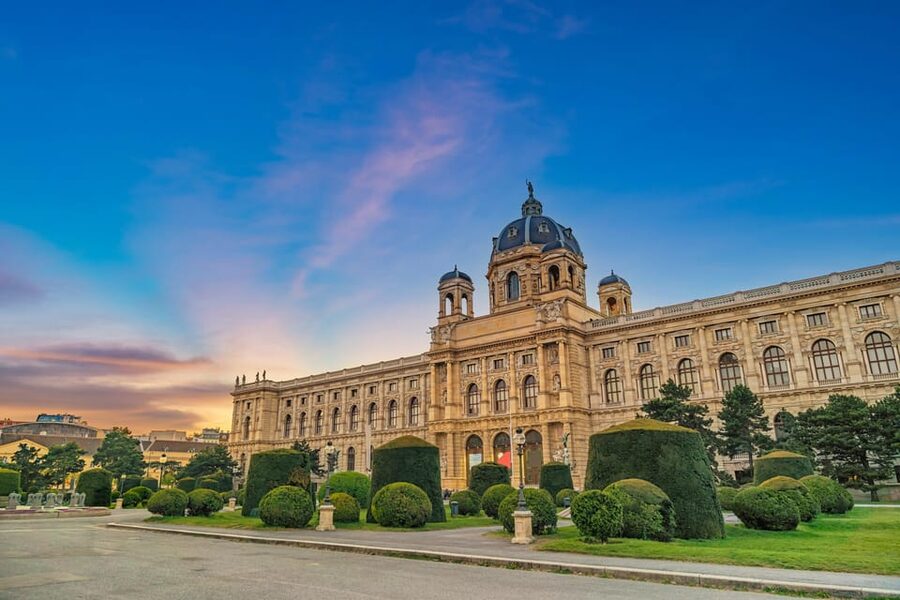 Private day trip from Budapest to Vienna and back - Who Will Like This Day Trip