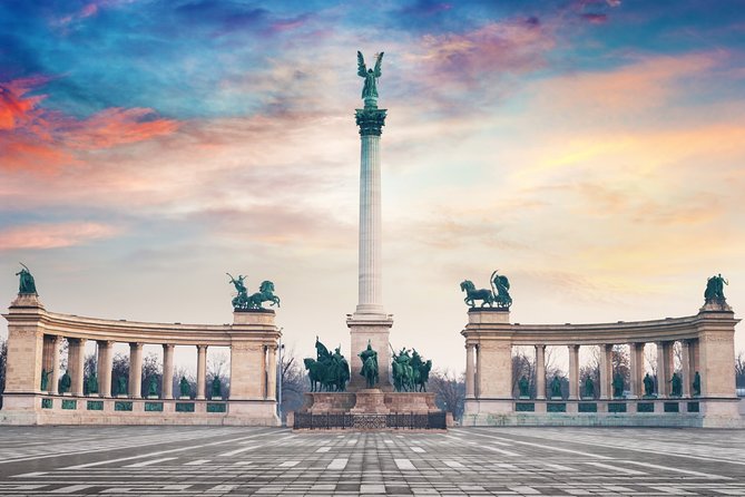 Private Day Trip to Budapest from Vienna - Gellért Hill and the first view of Budapest