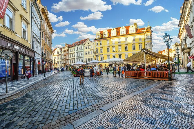 Private Full Day Tour to Prague from Vienna - What the Prague guide can add
