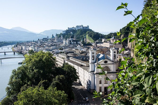 Private Scenic Transfer from Vienna to Salzburg with 4h of Sightseeing - Vehicle comfort, group size, and luggage