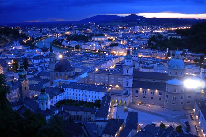 Private Scenic Transfer from Vienna to Salzburg with 4h of Sightseeing - Who should book this private route?
