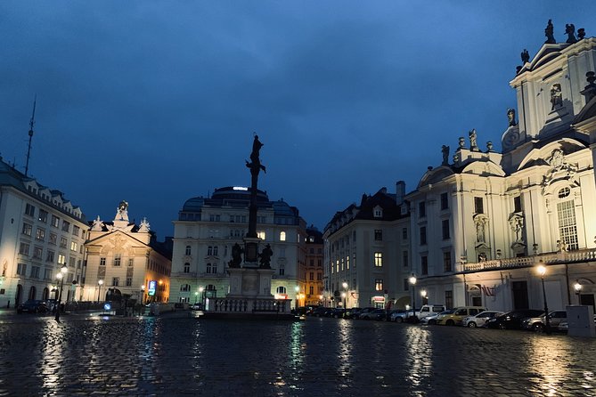 Private Spooky Vienna Ghost Tour - Lisa’s storytelling is a major part of the value
