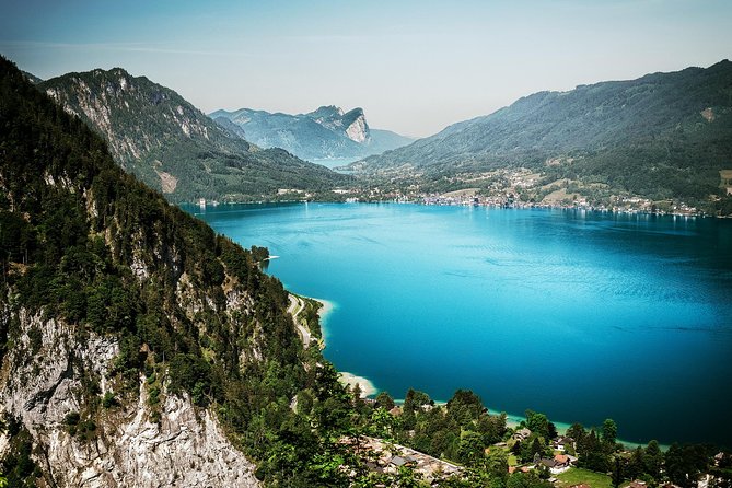Private Tour Vienna to Salzburg via Wachau & Lake District - A private van, a personal guide, and the price