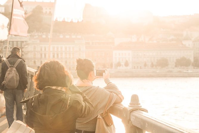 Private Transfer from Vienna to Budapest with 2 hours for sightseeing - The driver makes the difference