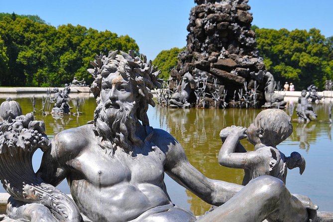 Private Transfer from Vienna to Munich with 2 hours for sightseeing - Vehicle size and luggage planning